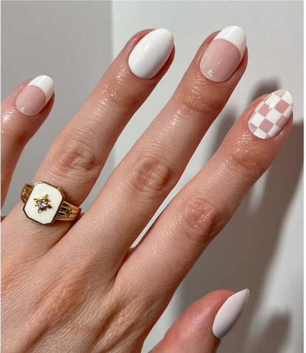 Semi Cured Gel Nail - French Bow - 20 PCS